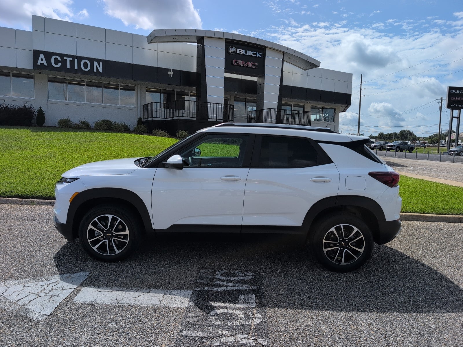 2025 Chevrolet Trailblazer LT